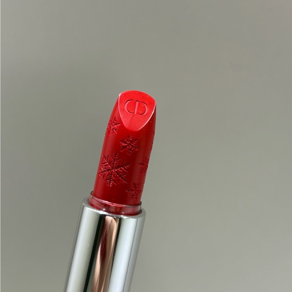 Dior #999 Matte Red Lipstick - Picture 3 of 5